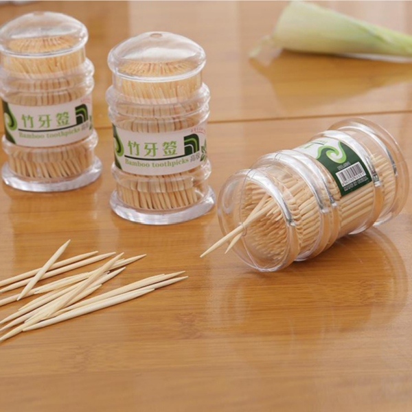 Bamboo toothpicks with two pionts in jar